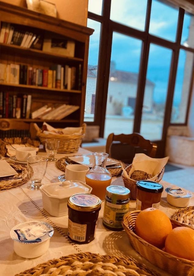 Le Domaine De Camberoux Gite Bressac 外观 照片
